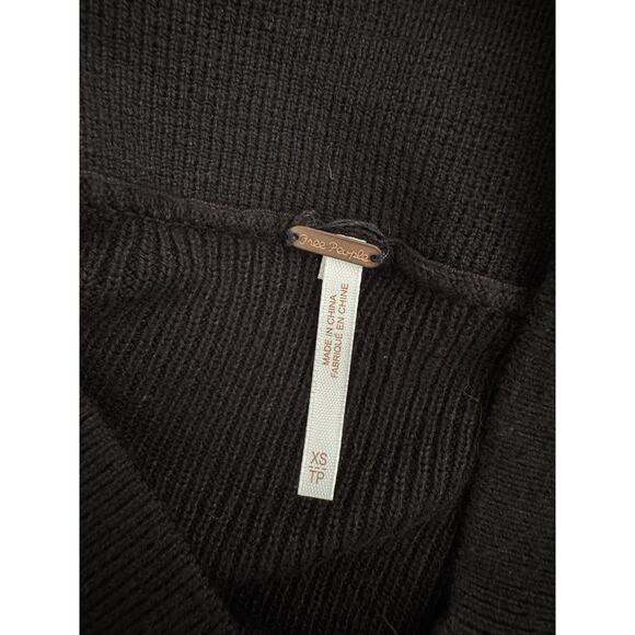 Free People Solid Black Long Maxi Skirt Split Hem Boho Straight Size X SMALL - Picture 4 of 6